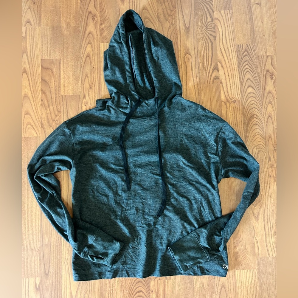 Gap open back athletic hoodie. Softest material, thumb holes, open back detail.